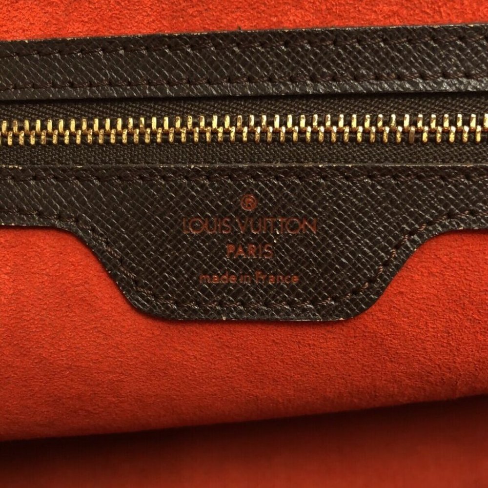 LOUIS VUITTON Handbag - Picture 8 of 11